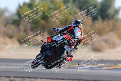 media/Dec-18-2022-SoCal Trackdays (Sun) [[8099a50955]]/Turn 7 Backside (1125am)/